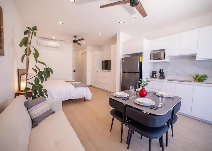 Modern 3 Blocks Away From The Marina King Bed And Pool Apartamento Cabo San Lucas