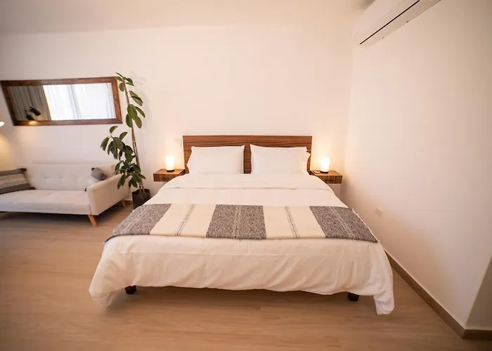 Modern 3 Blocks Away From The Marina King Bed And Pool Apartamento