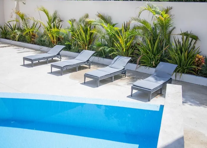 Modern 3 Blocks Away From The Marina King Bed And Pool